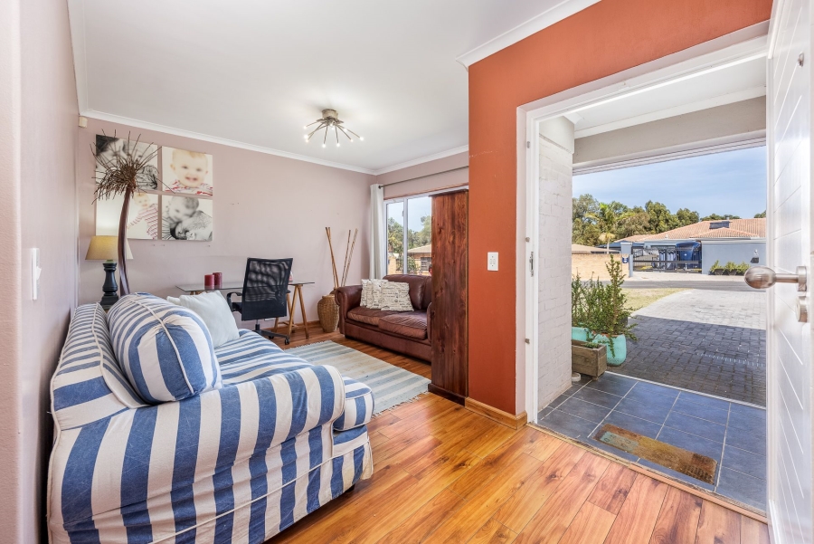 3 Bedroom Property for Sale in Aurora Western Cape